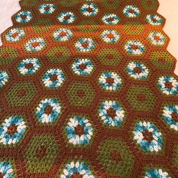 Granny Blanket Vintage Crochet Handmade Hexagon - Picture 5 of 8